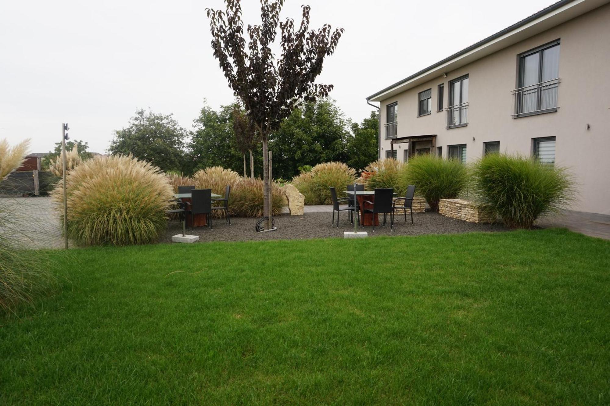 Wohnung 1 Im Kirschbluetenhof 인겔하임암라인 외부 사진