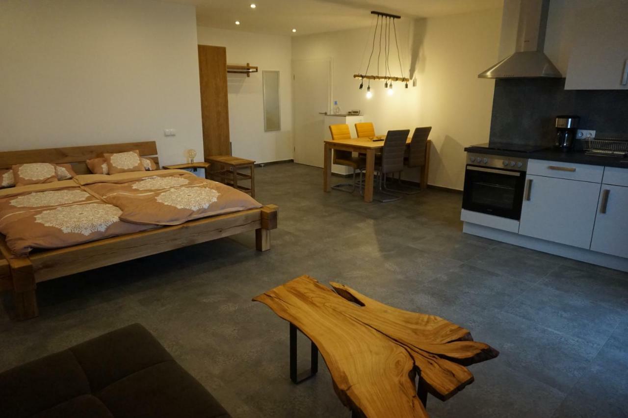 Wohnung 1 Im Kirschbluetenhof 인겔하임암라인 외부 사진