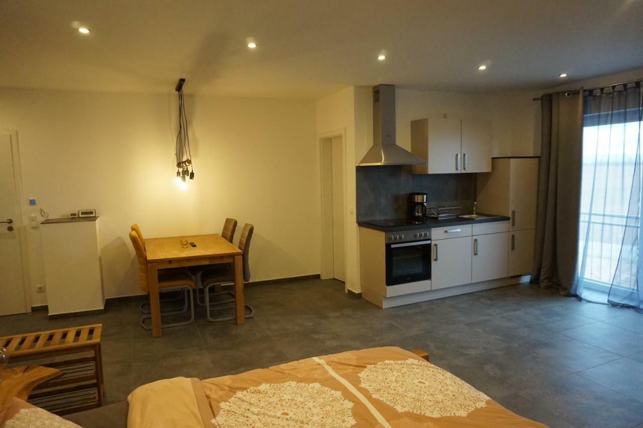 Wohnung 1 Im Kirschbluetenhof 인겔하임암라인 외부 사진